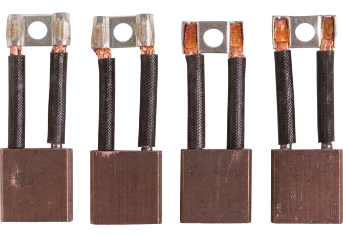 Kohlensatz BSX444, 8 x 22 x 22,5 mm, 4 Stück GartenShop24 - Hochwertige Gartengeräte