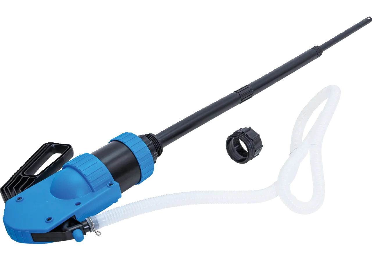 Handpumpe für AdBlue 0,5l/Hub mit 2 Adapter für Kunststoff-Fässer – passend für AdBlue 0,5l/Hub mit 2 Adapter für Kunststoff-Fässer BGS