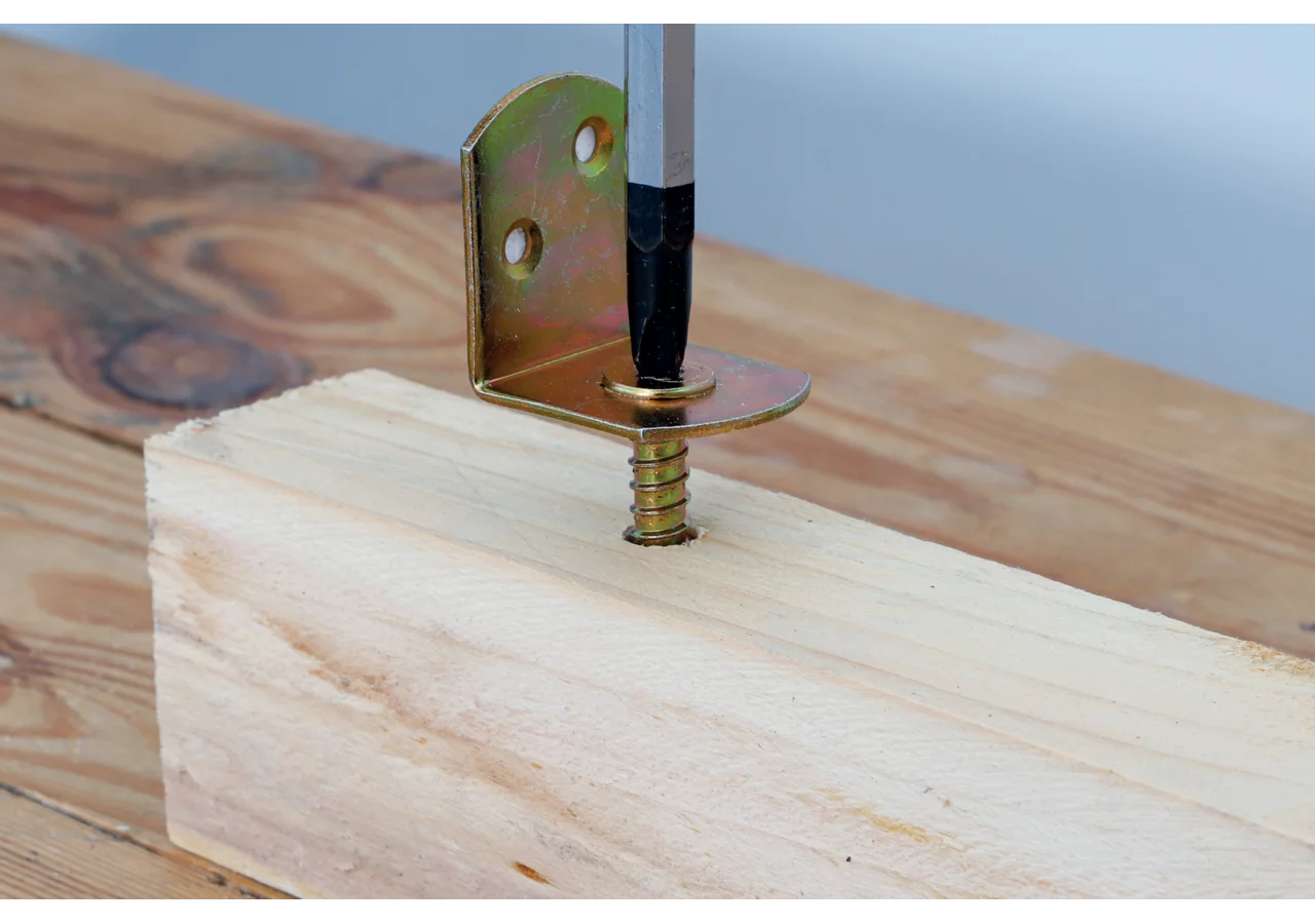 Flechtzaunbeschlag 43 x 32 mm Stahl gelb verzinkt BGS
