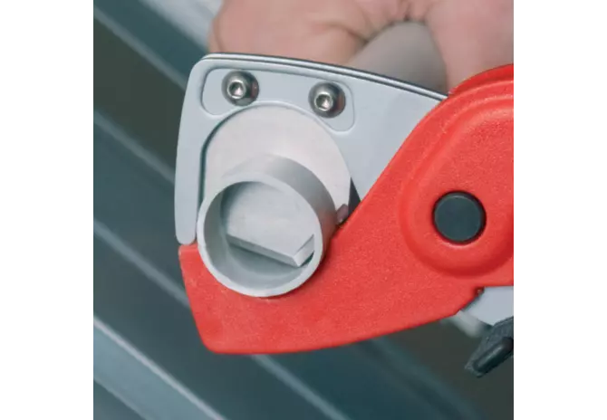Rohrschneider bis Dm 25 mm, L 185 mm für Schläuche und Schutzrohre – passend für Schläuche und Schutzrohre Knipex