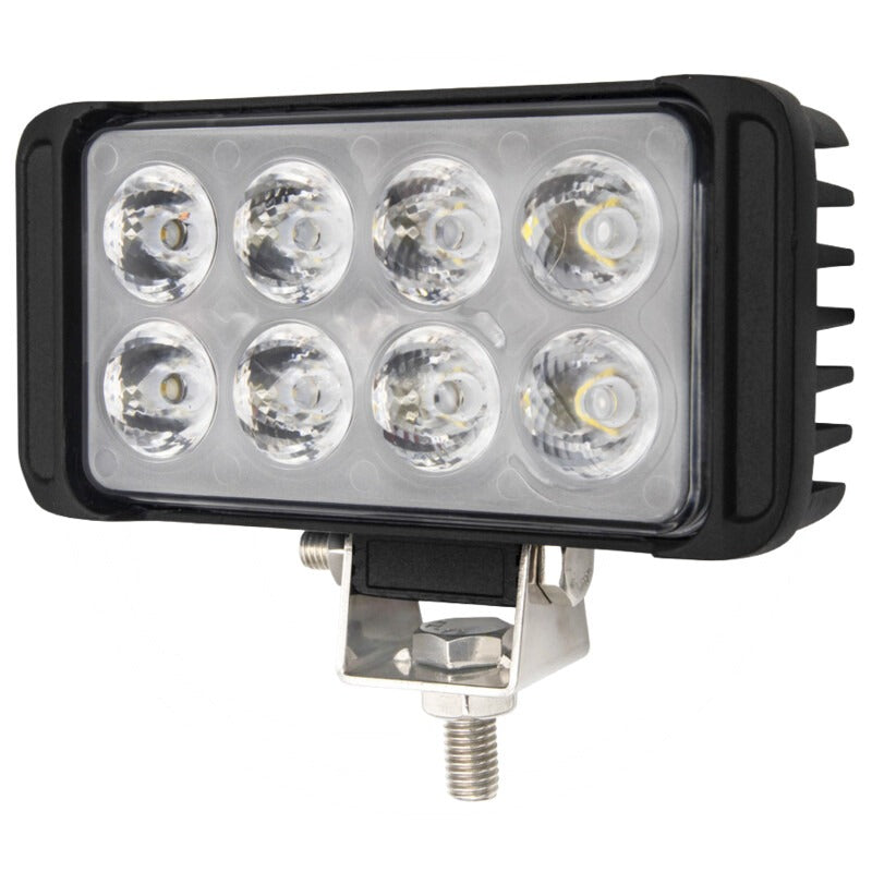 GRANIT Arbeitsscheinwerfer LED – Breite 142 mm – RE154908