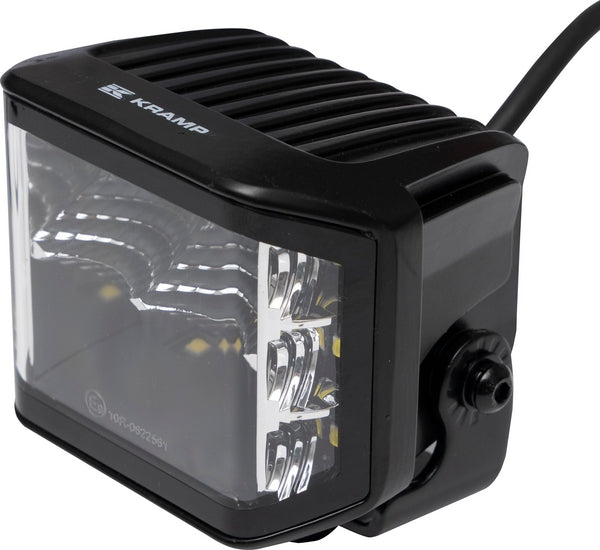Arbeitsscheinwerfer LED, 70W, 8400 lm, quadratisch, 12/24V, weiß, 97x77x75mm Deutsch Stecker, Flood, 10LED's