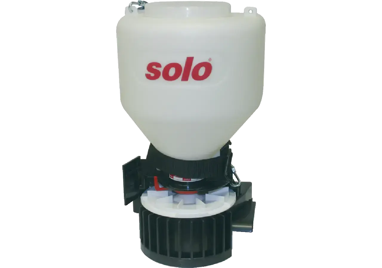 Solo Granulatstreuer 421 Pro mit Handkurbel und ergonomischem Tragegurt
