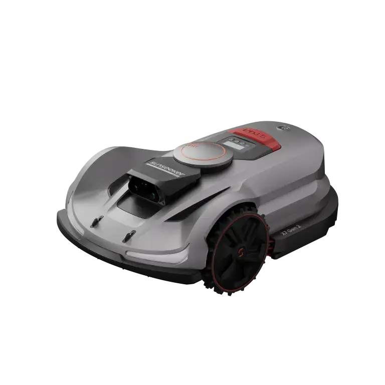 Mähroboter Sunseeker Elite X7 Gen2 auf grünem Rasen in der Seitenansicht