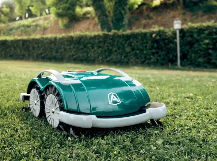 Ambrogio L60 Elite bis 200 m² - Steigung: 50% | Mähroboter ohne Begrenzungskabel Ambrogio